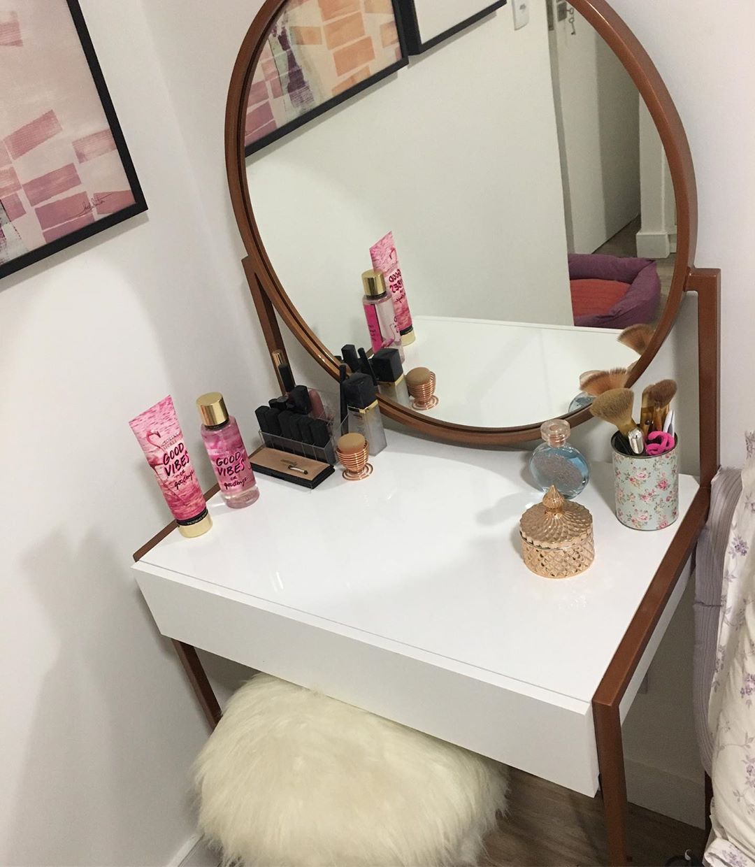 Penteadeira de Maquiagem Camarim