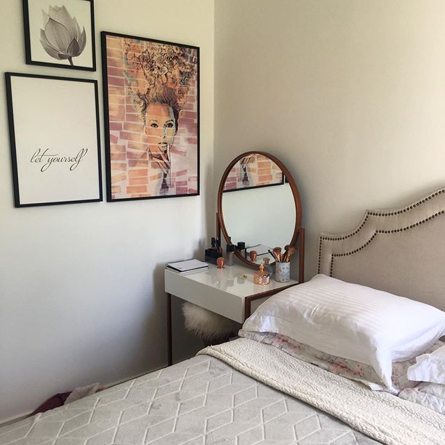 Penteadeira de Maquiagem Camarim